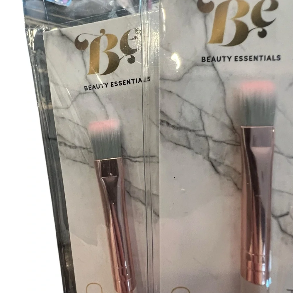 Beauty Essentials Makeup Brush 3 Pc Eyeliner Pink Handle NEW Pink Tipped Bristle